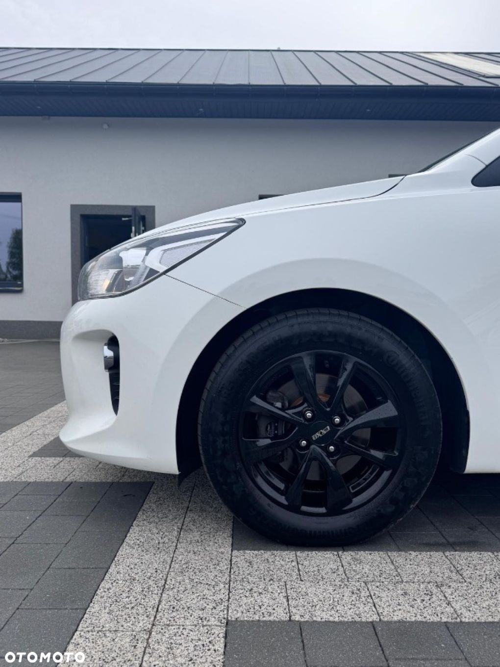 Kia Rio - 14