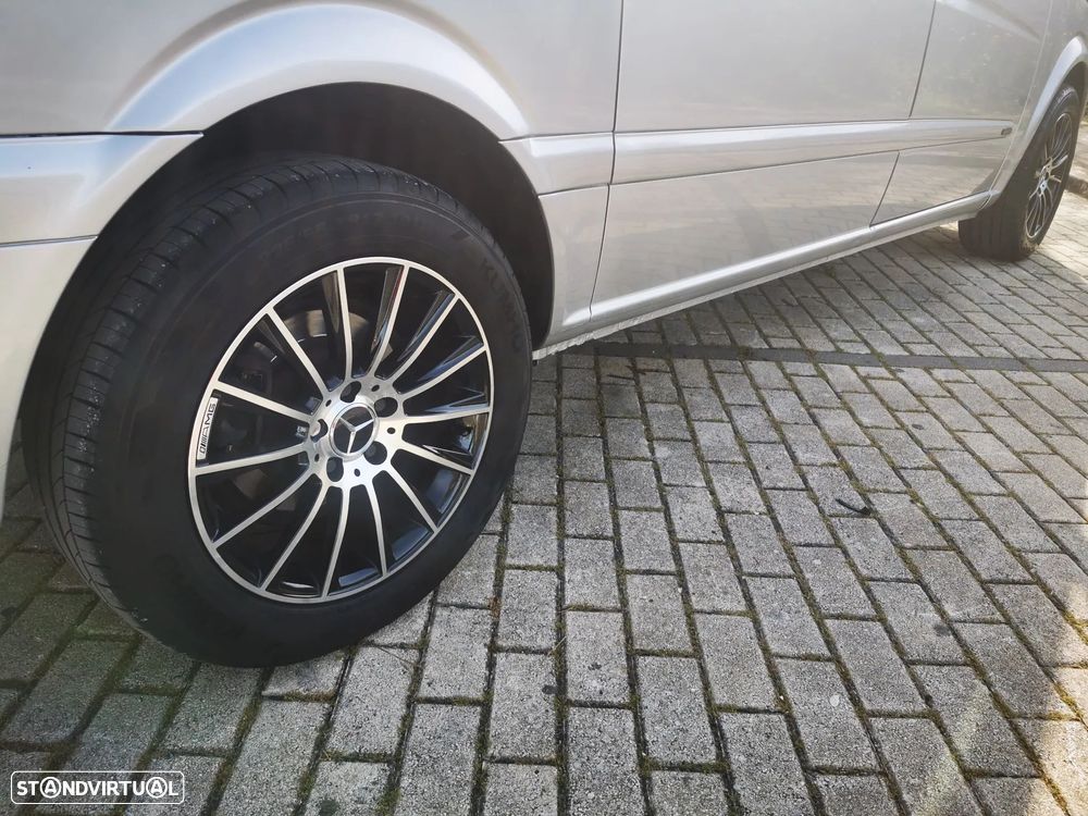 Mercedes-Benz Viano - 24
