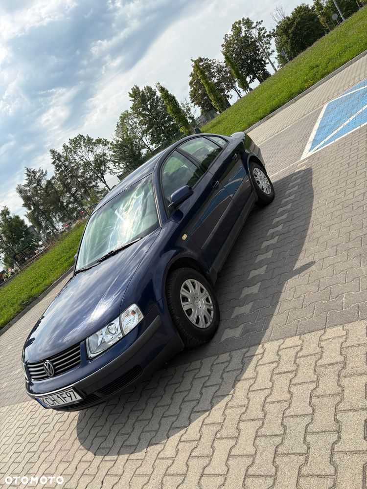 Volkswagen Passat 1.9 TDI - 1