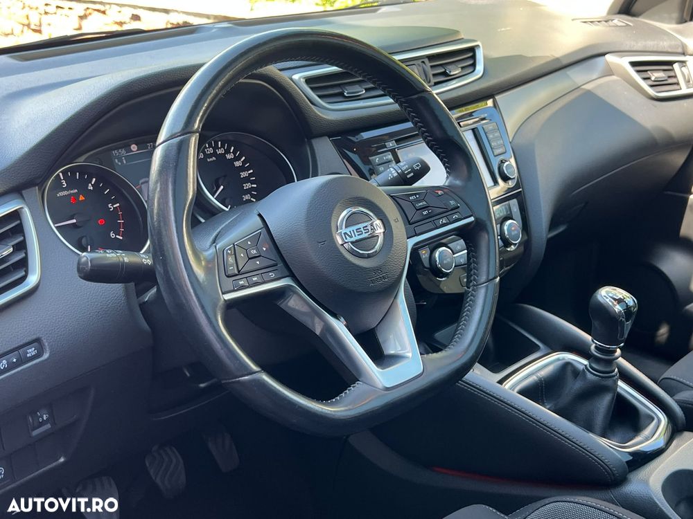 Nissan Qashqai 1.5 DCI TEKNA - 19