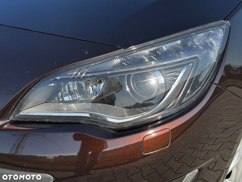 Opel Astra 1.4 Turbo Cosmo - 8