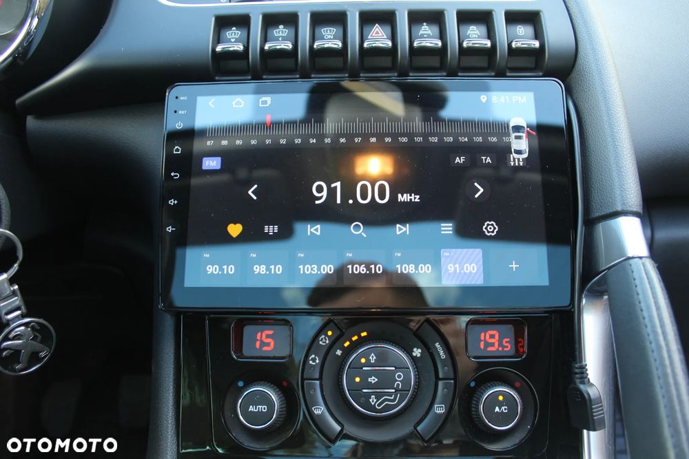 Peugeot 3008 HDi FAP 150 Premium - 29