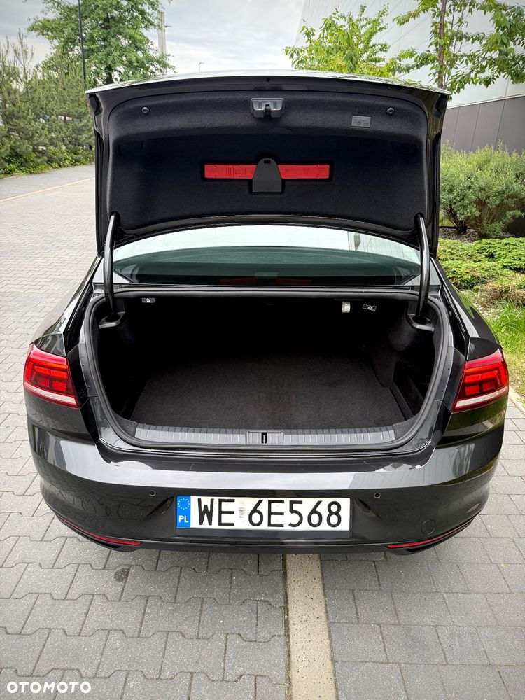 Volkswagen Passat 1.5 TSI EVO Business - 16