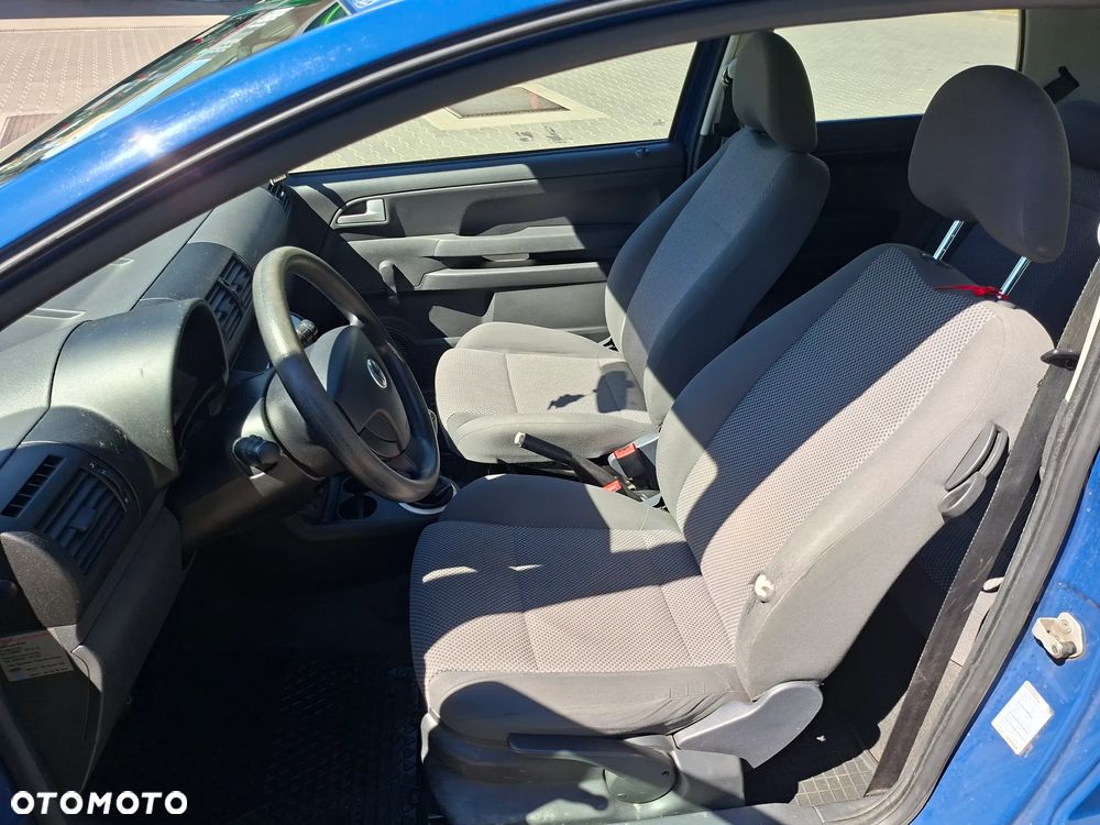 Volkswagen Fox 1.2 - 8