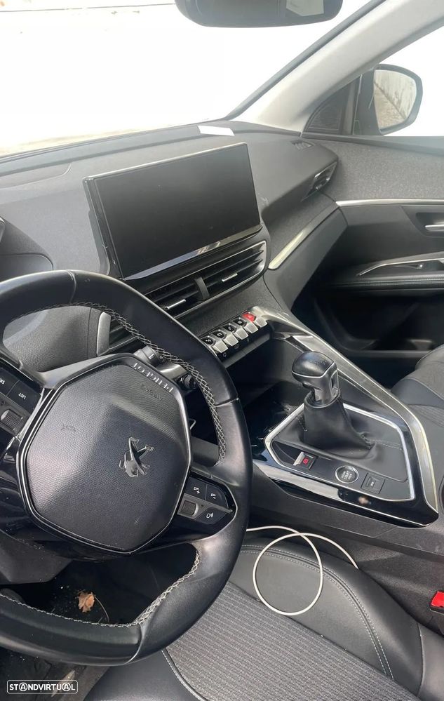 Peugeot 5008 1.5 BlueHDi Allure Pack - 3