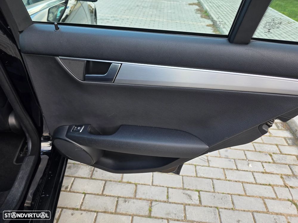 Mercedes-Benz C 180 CDi Avantgarde BE - 28