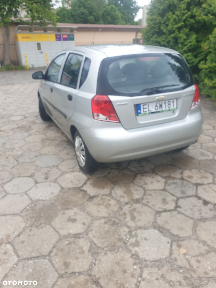Chevrolet Aveo - 3