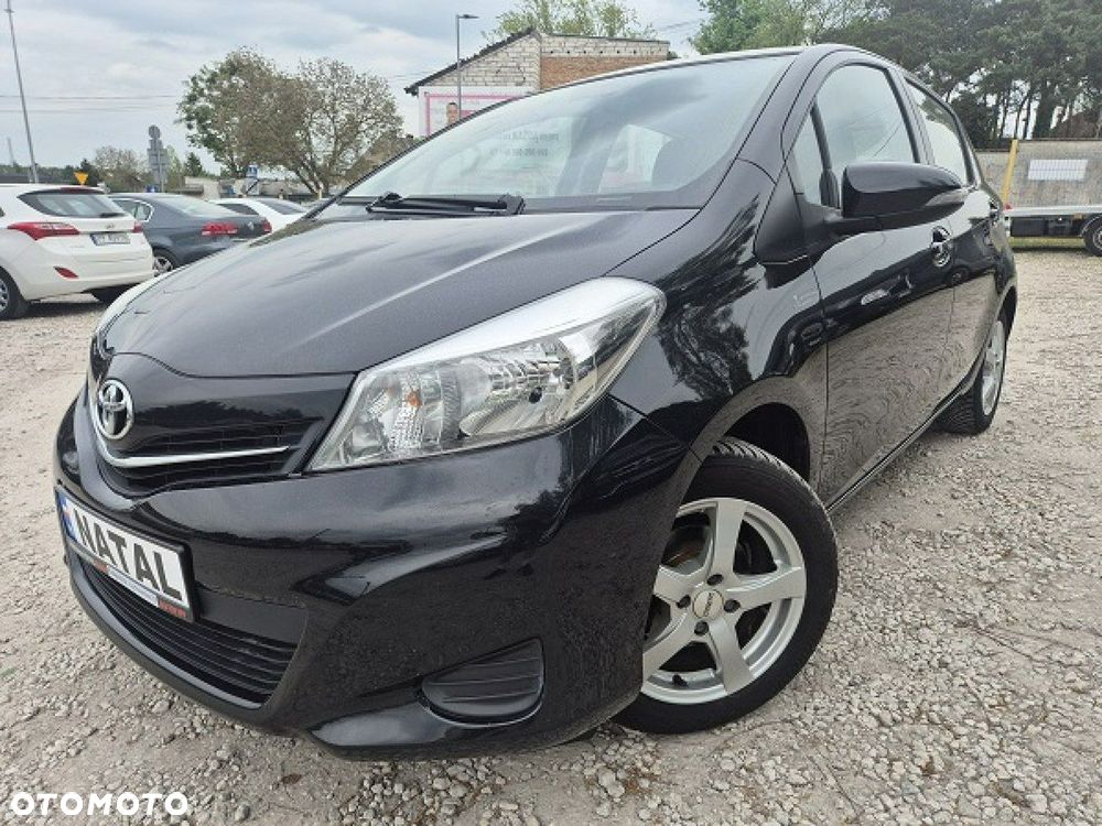 Toyota Yaris - 1