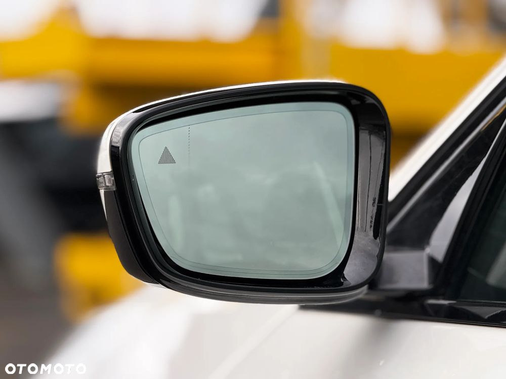 BMW Seria 5 520d xDrive M Sport Edition - 17