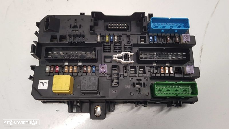 Caixa Fusiveis Opel Astra H (A04) - 2