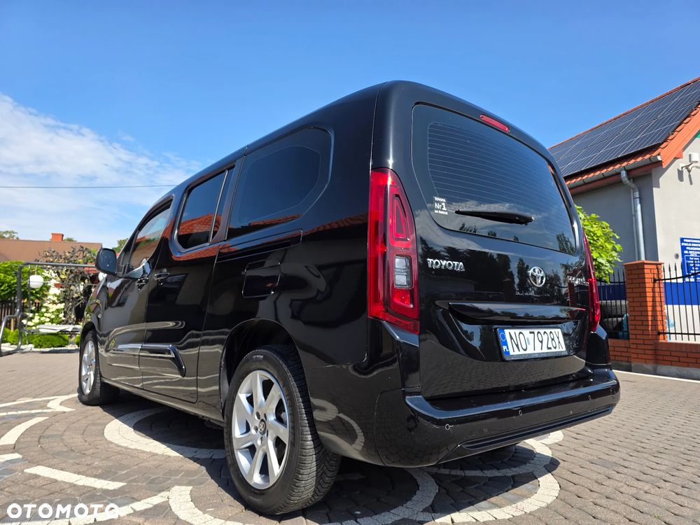 Toyota Proace City Verso 1.5 D-4D Business - 3