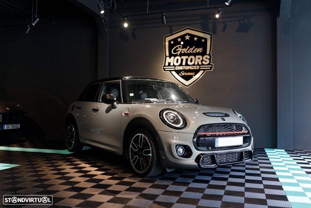 MINI 5 Portas Cooper S Aut. JCW - 3