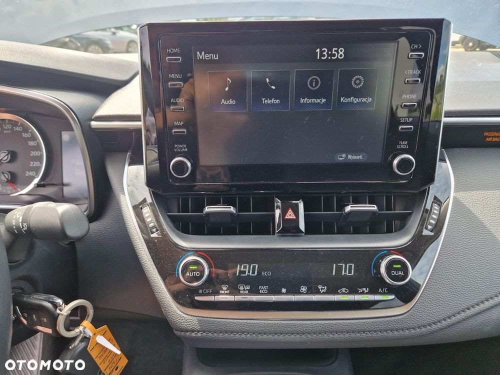 Toyota Corolla 1.5 Comfort - 12