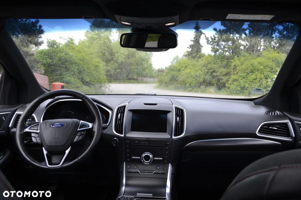 Ford Edge 2.0 EcoBlue Twin-Turbo 4WD ST-Line - 24