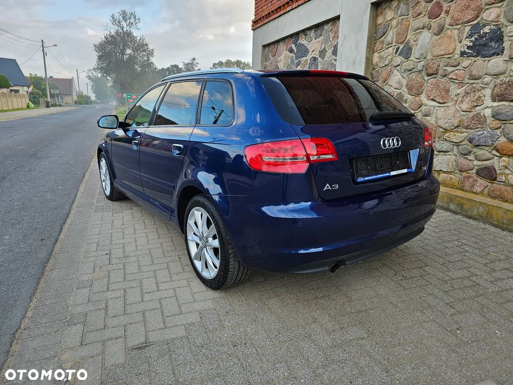Audi A3 2.0 TDI Attraction - 4