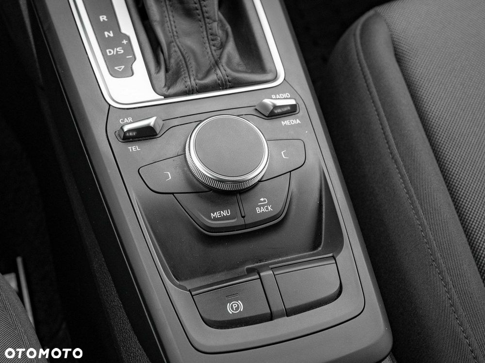 Audi Q2 35 TFSI S tronic - 18