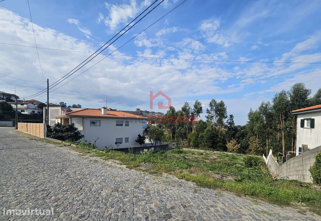 Lote de Terreno com 515m2 em Roriz, Santo Tirso - Grande imagem: 2/9
