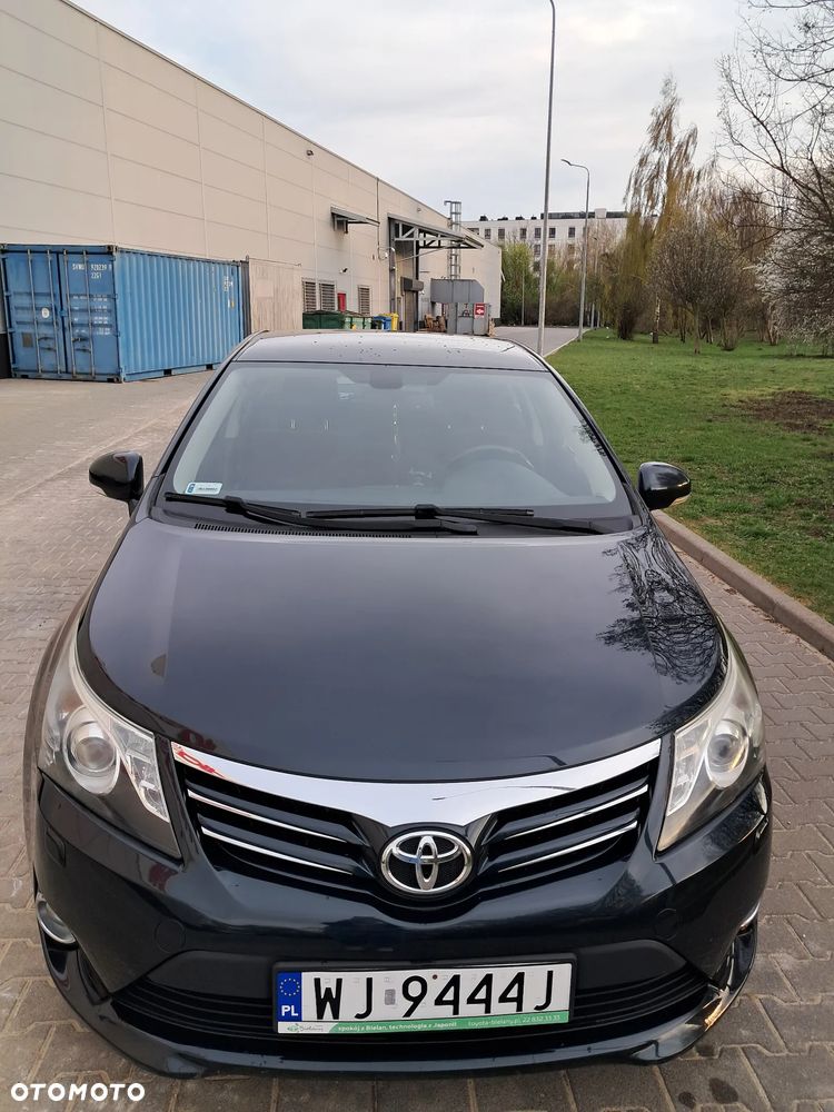 Toyota Avensis 1.8 Premium MS - 3