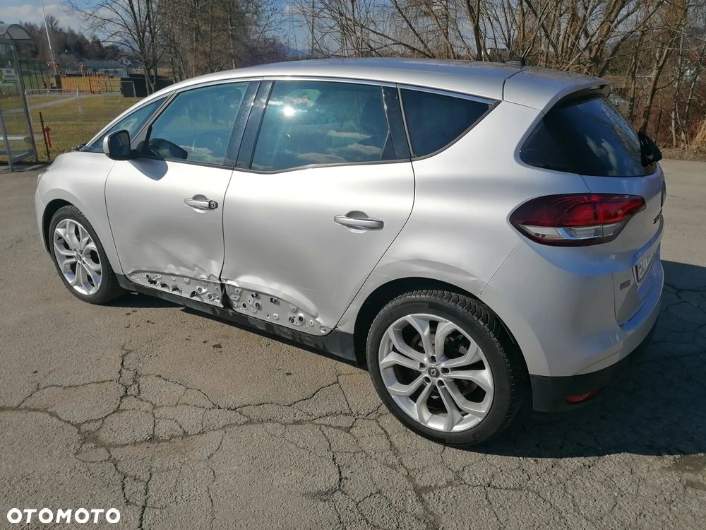 Renault Scenic - 6