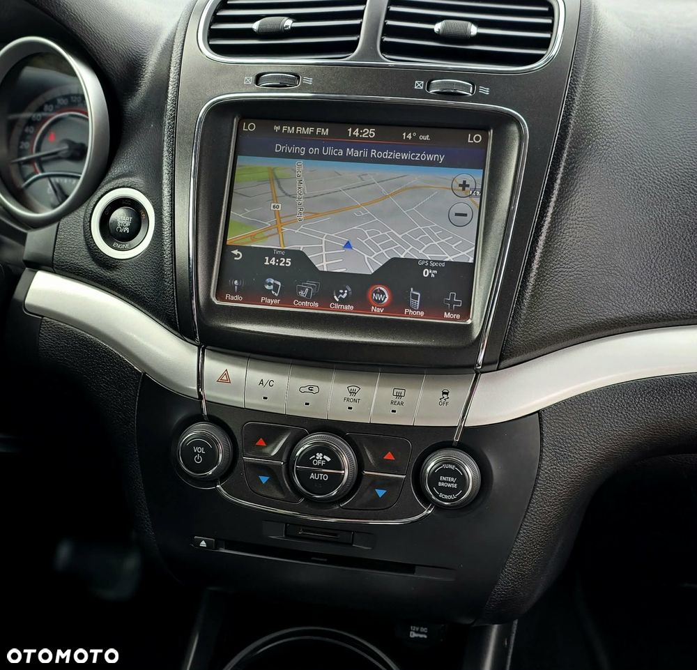Fiat Freemont 2.0 Multijet Black Code AWD - 8