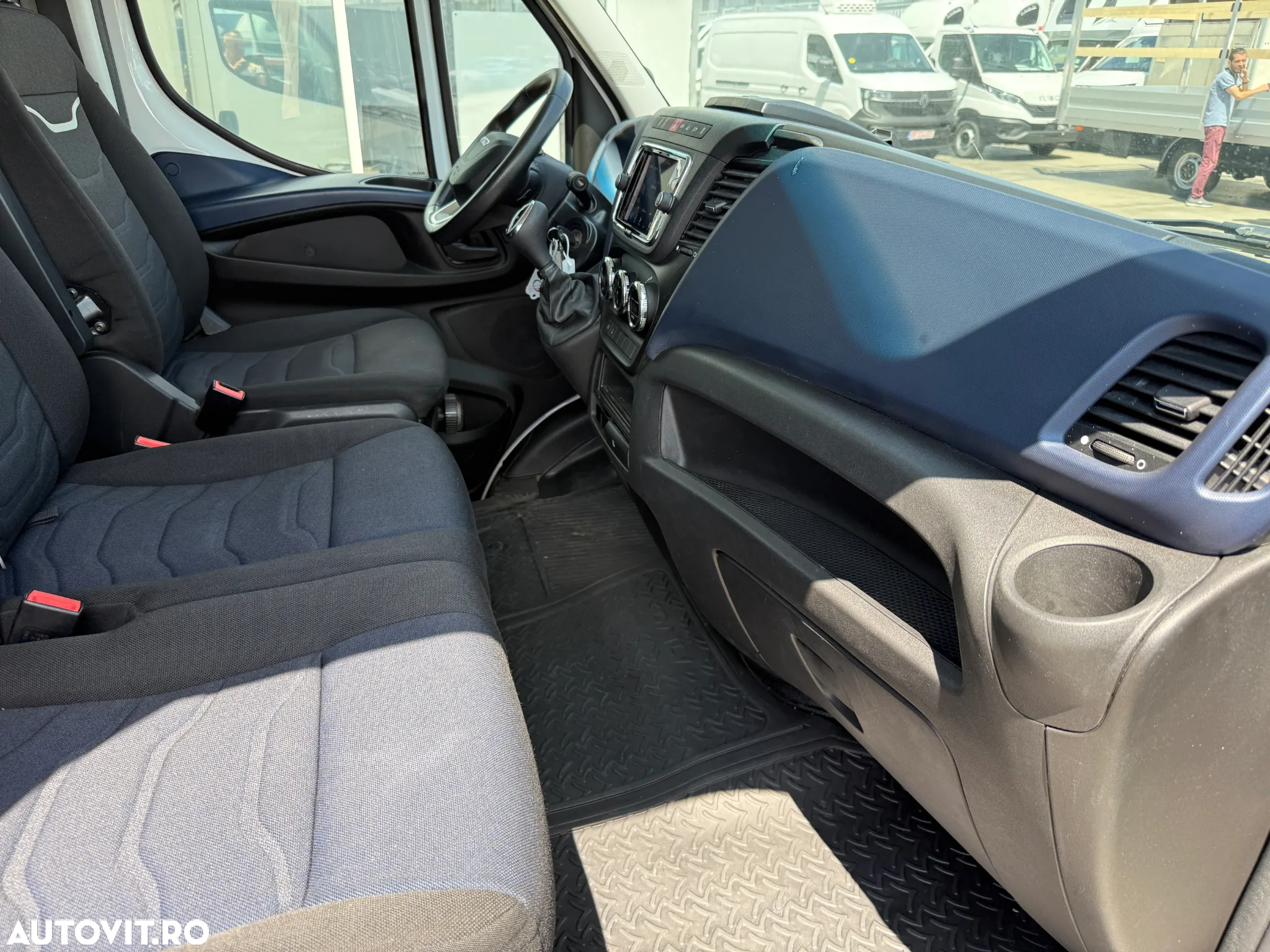 Iveco DAILY 35S16 HI-MATIC - Box marfa - 13