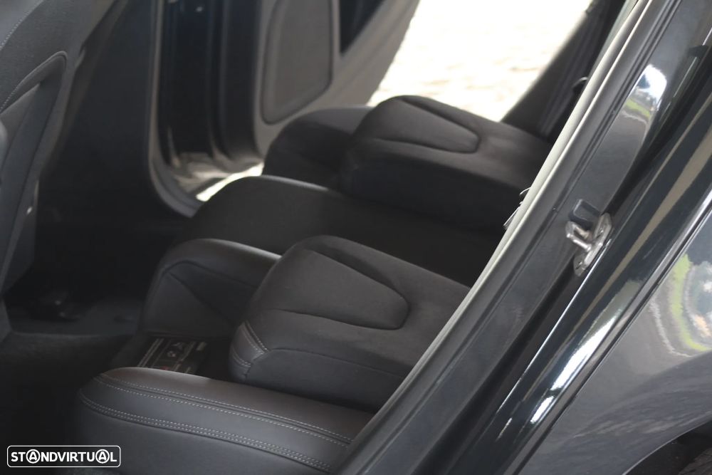 Volvo V60 1.6 D2 Momentum Eco Powershift - 26