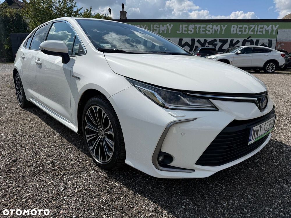Toyota Corolla - 4