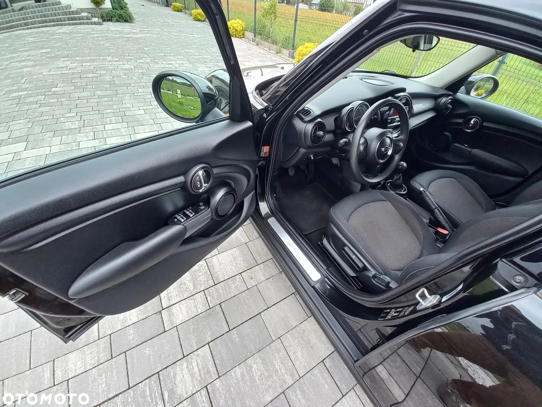 MINI Cooper D - 16