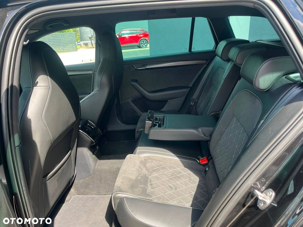 Skoda Superb 2.0 TSI 4x4 Sportline DSG - 15