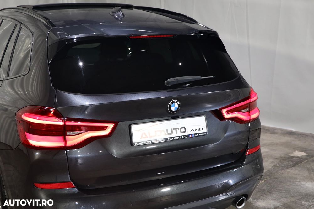 BMW X3 xDrive20i AT M Sport - 30
