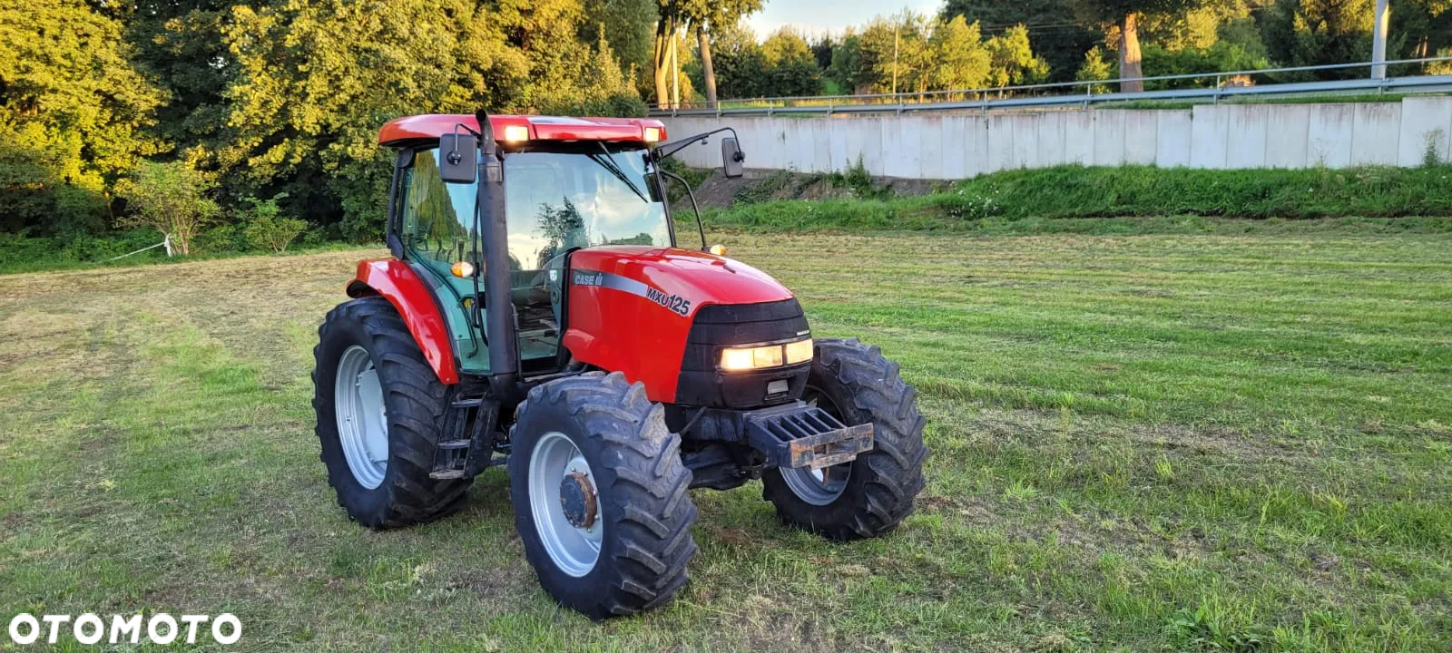 Case IH MXU 125 - 2