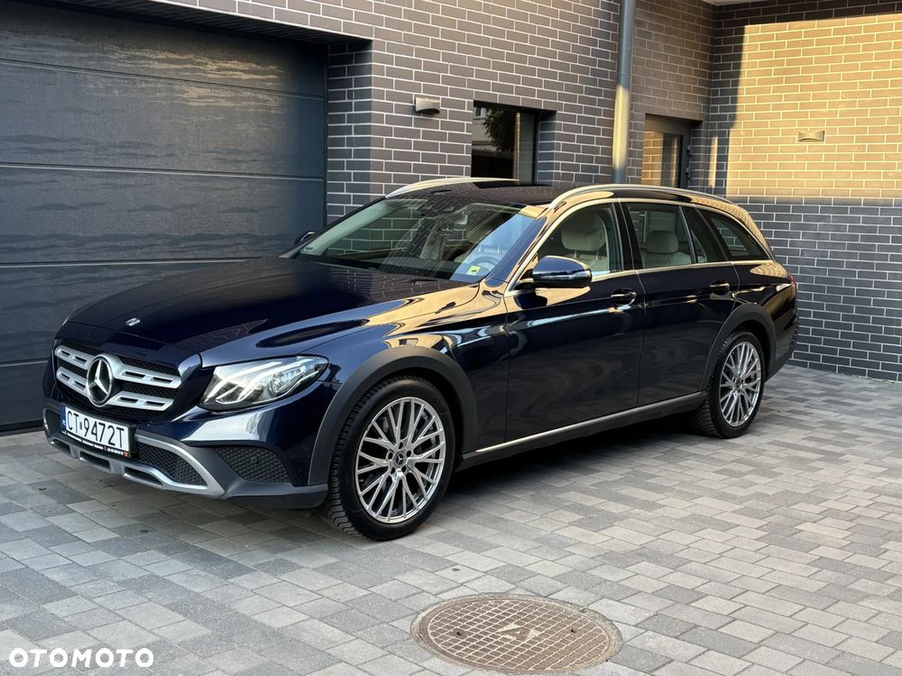 Mercedes-Benz Klasa E 220 d 4-Matic All-Terrain - 1