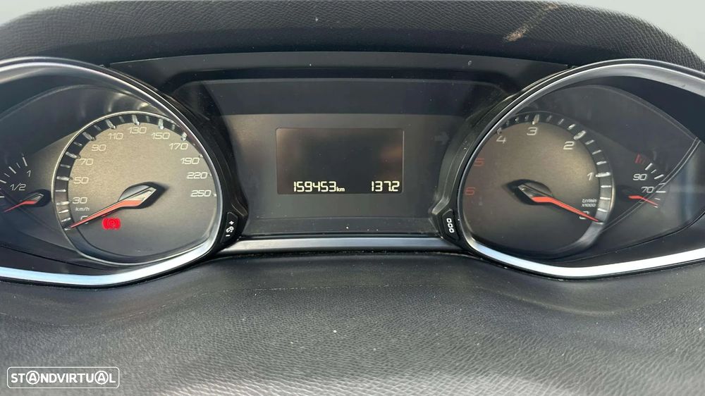 Peugeot 308 SW 1.5 BlueHDi Allure Pack EAT8 - 14