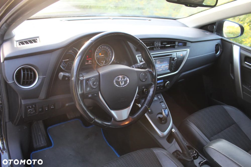 Toyota Auris 1.8 HSD Luna - 8