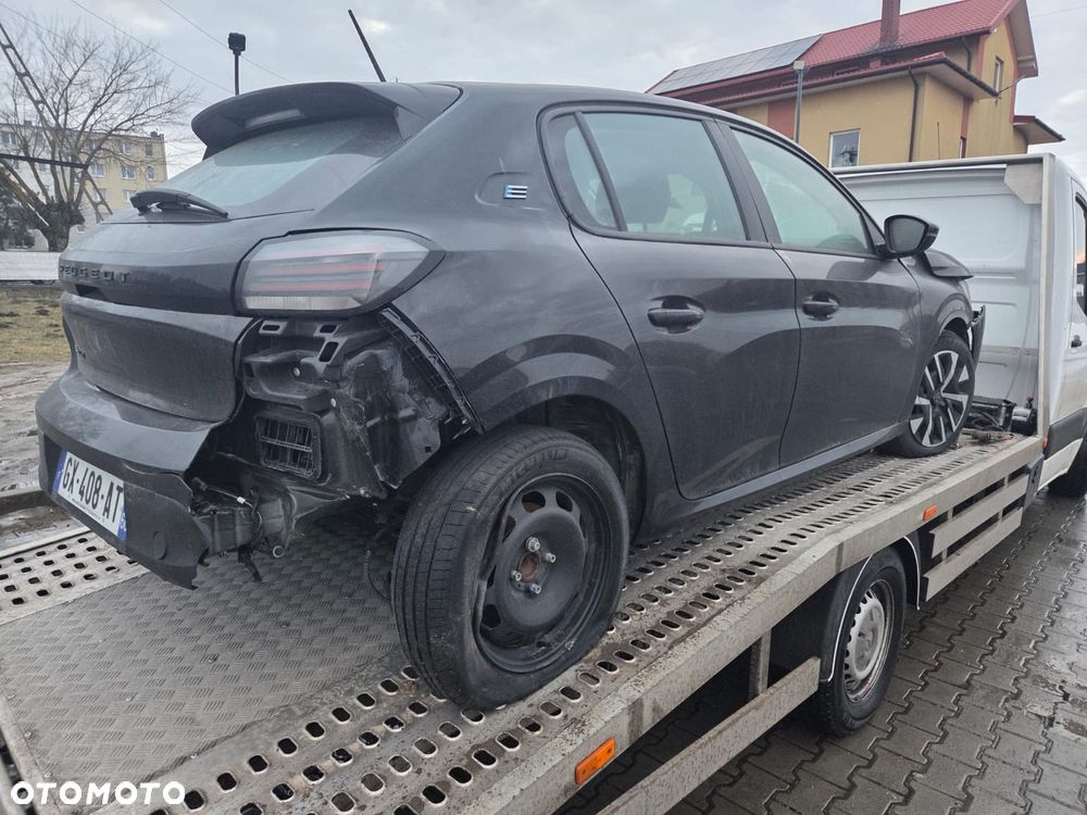 Peugeot 208 Elektromotor 156 GT+ - 3