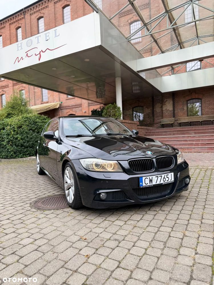 BMW Seria 3 318d DPF Edition Sport - 13