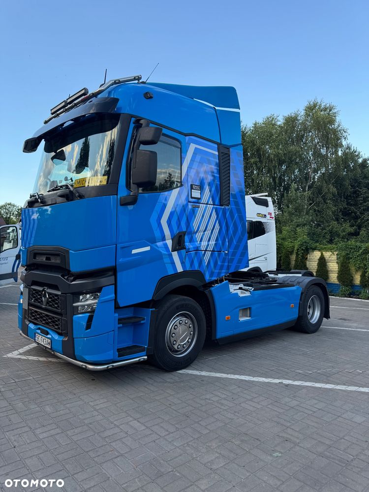 Renault T480 - 1