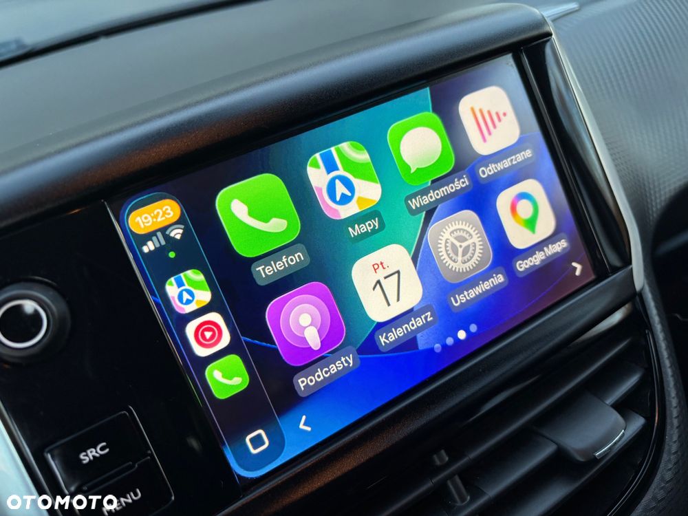 Peugeot 2008 1.6 BlueHDi Allure - 16