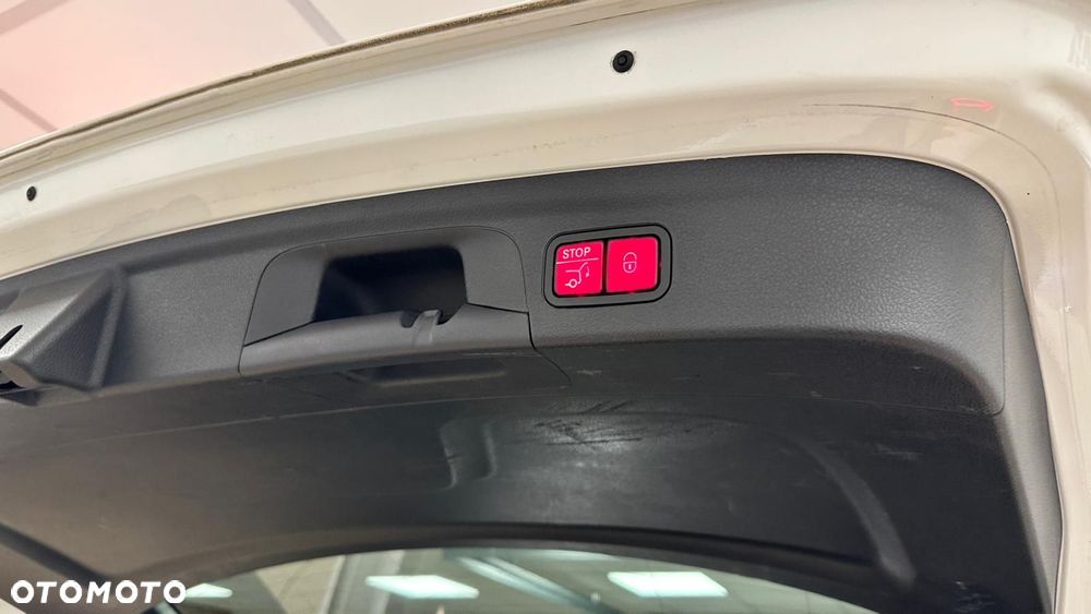 Mercedes-Benz GLE 450 4-Matic - 24