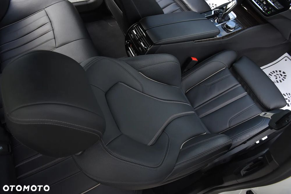 BMW Seria 5 530i xDrive M Sport sport - 27