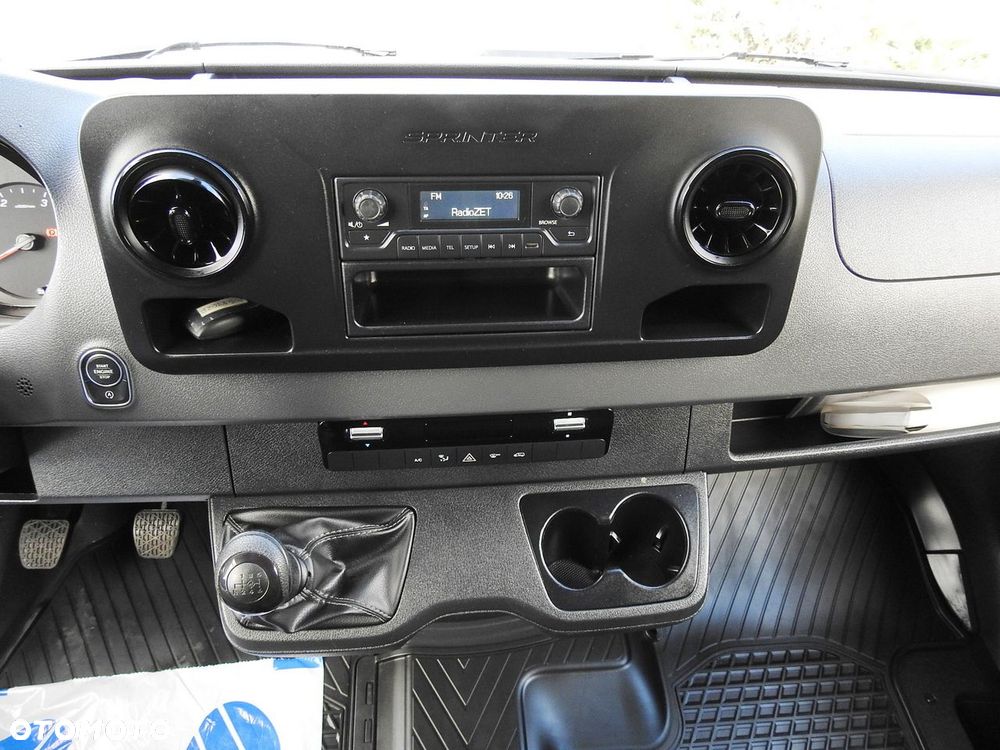 Mercedes-Benz SPRINTER KONTENER WINDA 8 PALET KLIMATYZACJA  150KM - 31