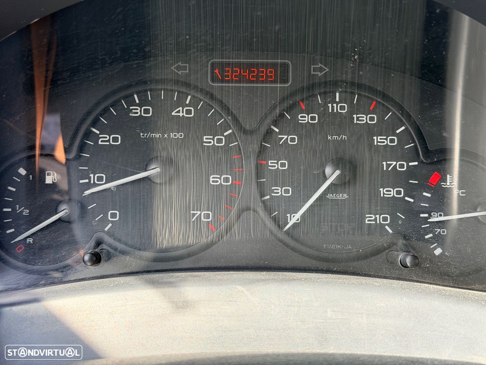 Peugeot Partner 1.6 HDi Confort - 7