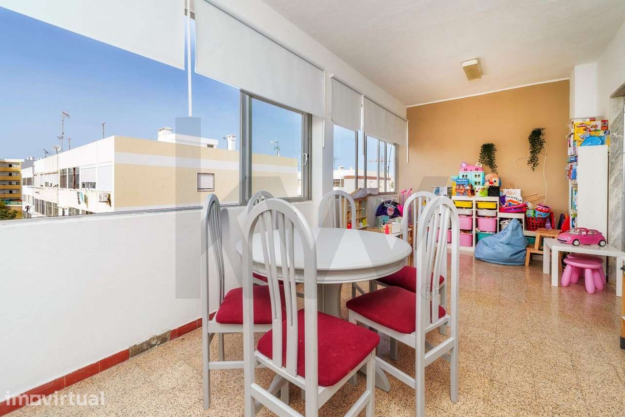 Apartamento T2 remodelado, localizado em Olhão, por 244.500 euros - Grande imagem: 3/22