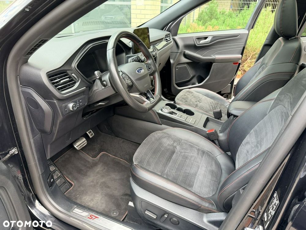 Ford Kuga - 22