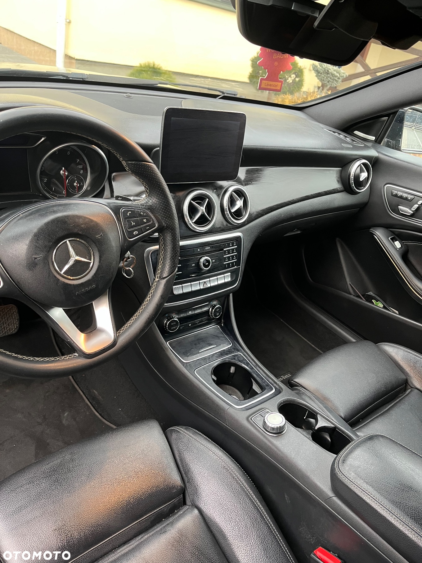 Mercedes-Benz CLA 250 4-Matic - 8