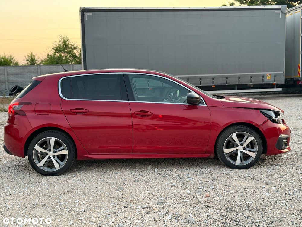 Peugeot 308 - 4