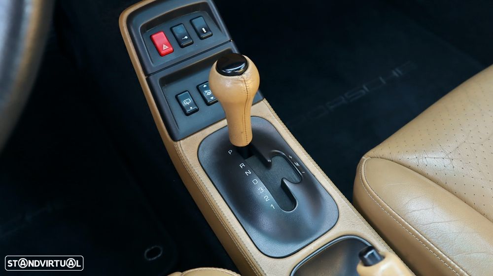 Porsche 911 (993) - 48