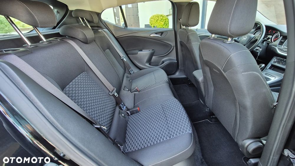 Opel Astra 1.6 CDTI Elite S&S - 8