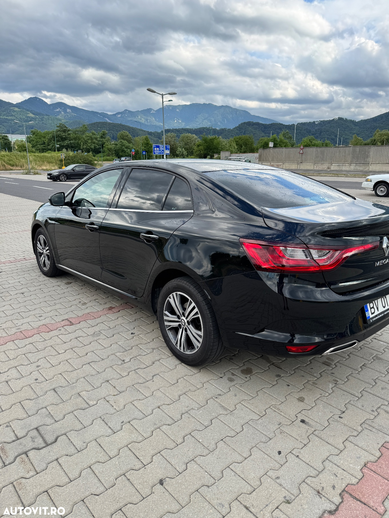Renault Megane TCe 140 EDC GPF Equilibre - 9