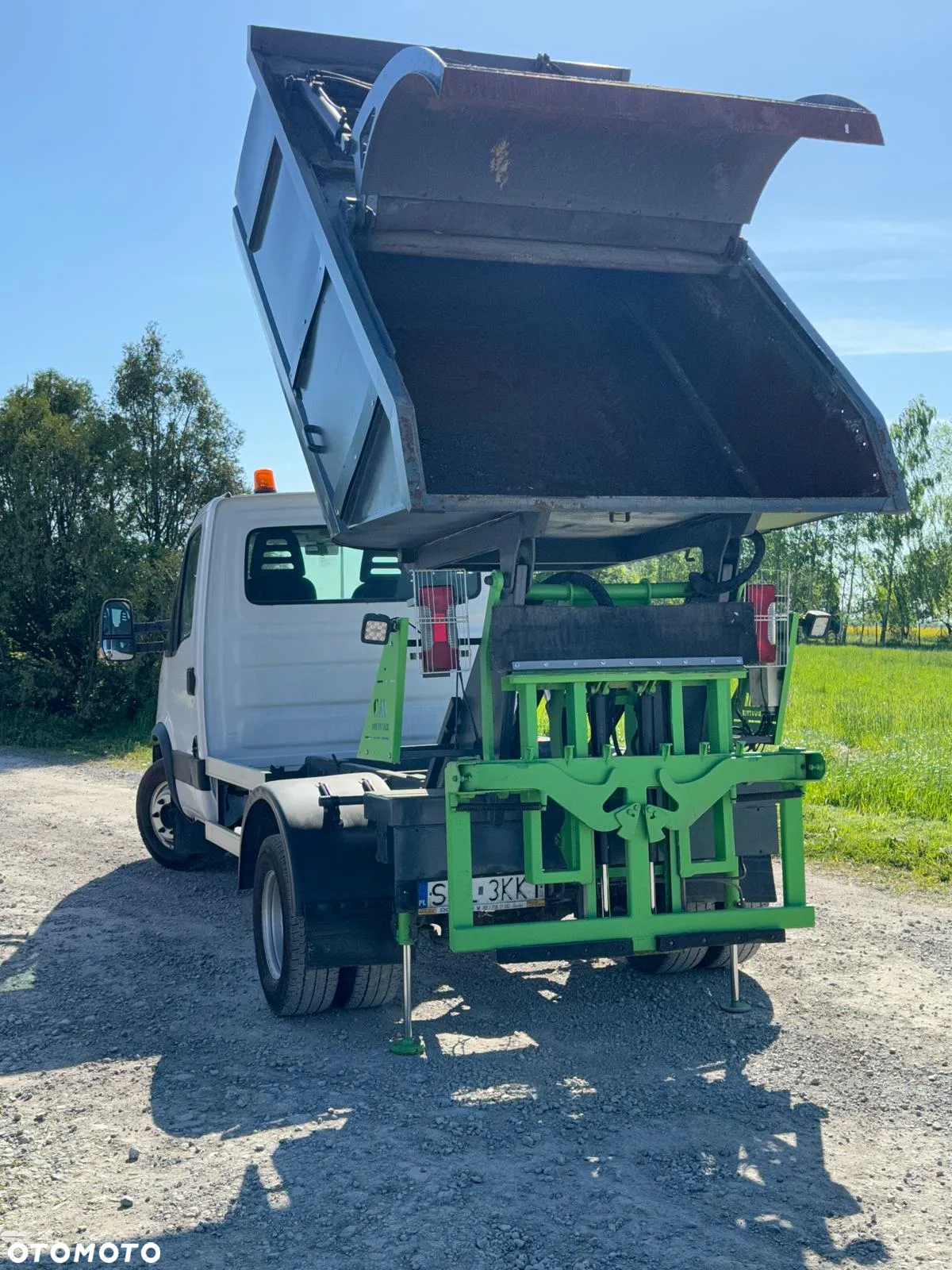 Iveco Dayli 70C15 Speclany Smieciarka Miejska Prasa  wywrotka - 2